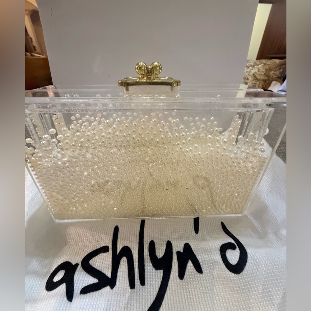 Pearl Embellished Clear Clutch